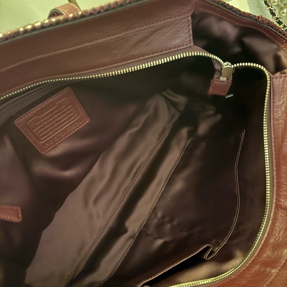 LIKE NEW Coach Taylor Suede Alexis Carryall Satchel Bag 17x13x5 - Picture 14 of 14